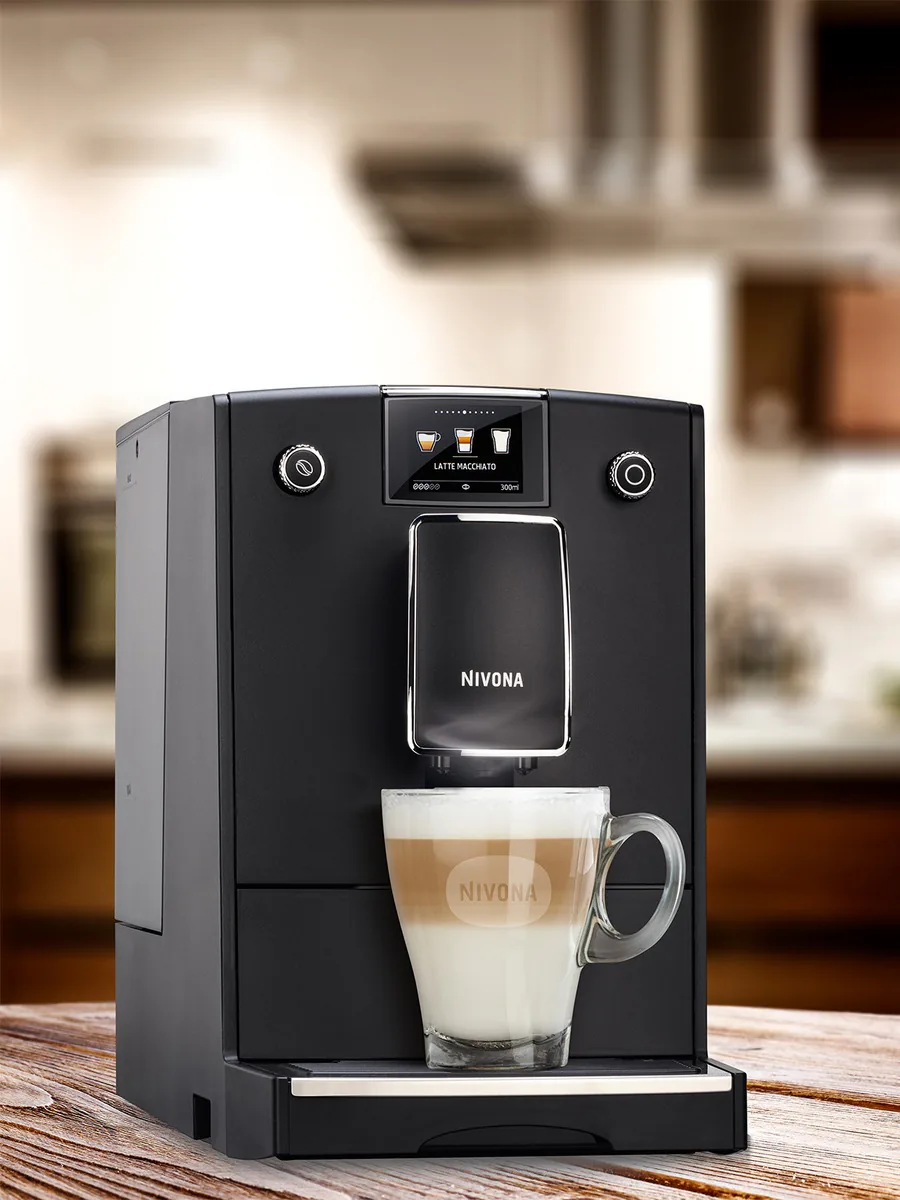 Автоматическая кофемашина Nivona CafeRomatica NICR 756 в чёрном корпусе, дополнительный кадр
